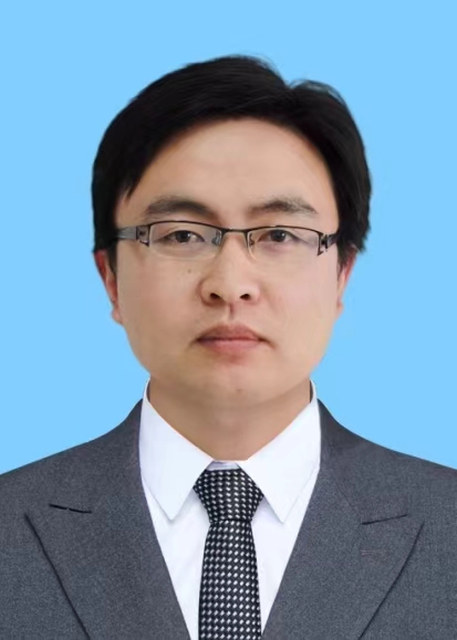 李林